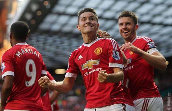 托莫里的情 托莫里的情