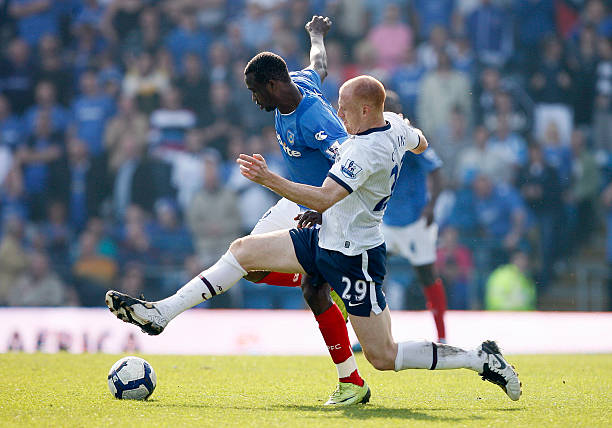 让我们拭目 让我们拭目